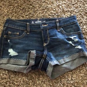 Hollister shorts frayed